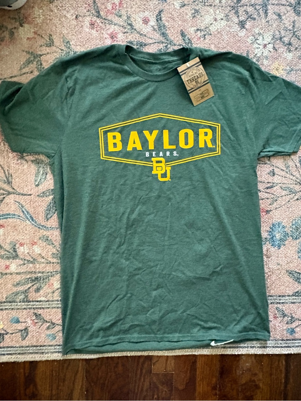 NWT men’s size large Baylor rivalry threads 91 short sleeve tshirt